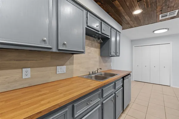 $1,595 | 618 Rollingway Drive, Unit B, Round Rock, TX 78681
