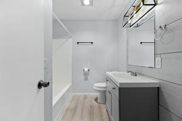 $1,595 | 618 Rollingway Drive, Unit B, Round Rock, TX 78681