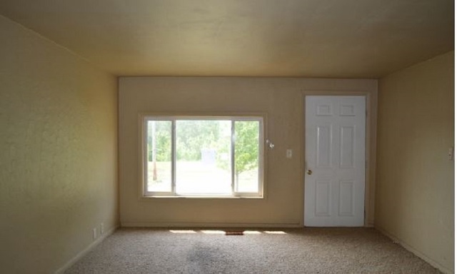 7003 West Lancaster Road Peoria, IL 61607 - Photo 7 of 9