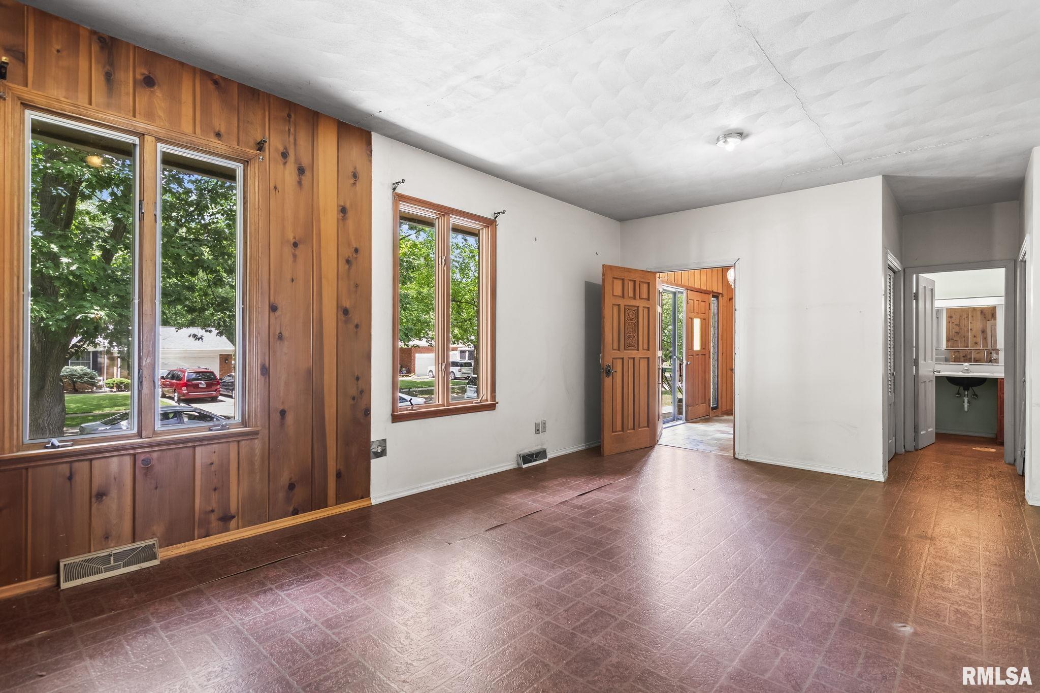 2320 South Park Avenue Springfield, IL 62704 - Photo 33 of 47