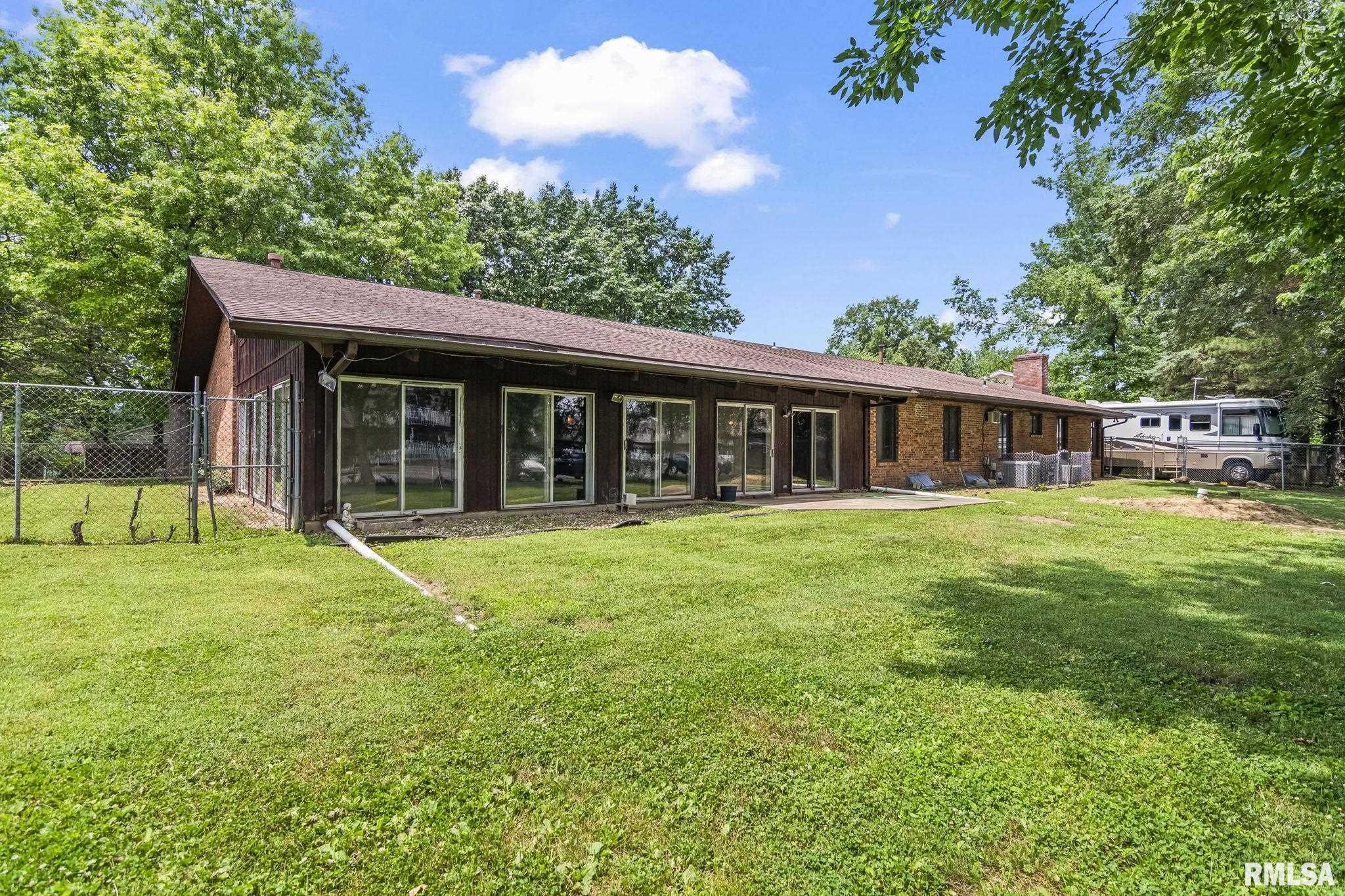 2320 South Park Avenue Springfield, IL 62704 - Photo 43 of 47