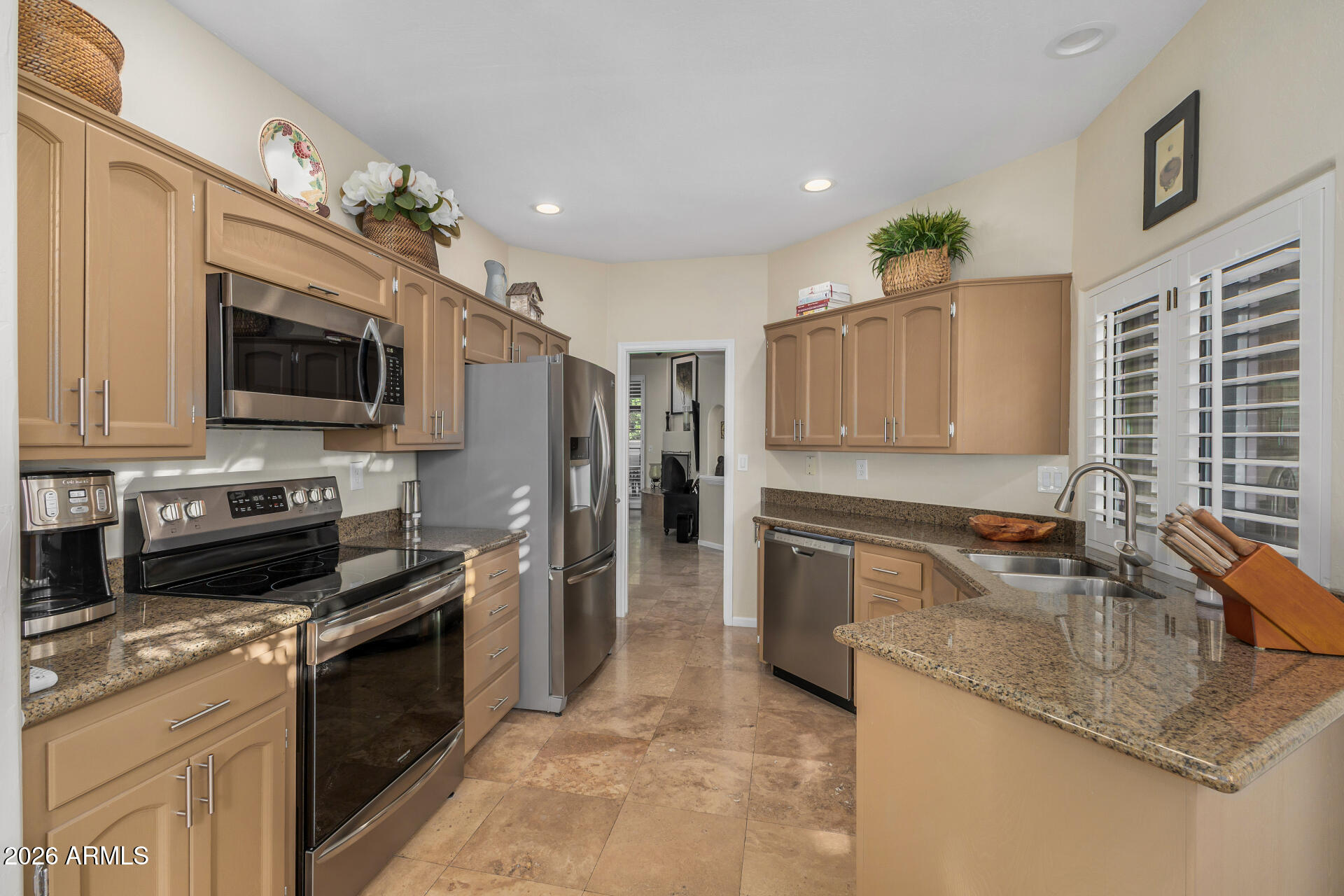 7955 East Chaparral Road, Unit 98 Scottsdale, AZ 85251 - Photo 7 of 36 Kitchen
