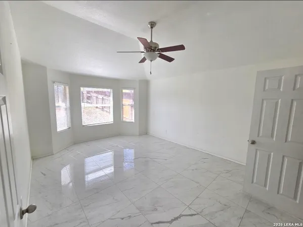 $1,995 | 7530 Elegante Way, San Antonio, TX 78266