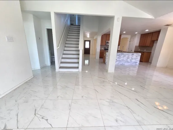 $1,995 | 7530 Elegante Way, San Antonio, TX 78266