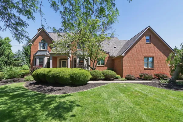 $689,900 | 7992 Spring Mill Drive, Canal Winchester, OH 43110