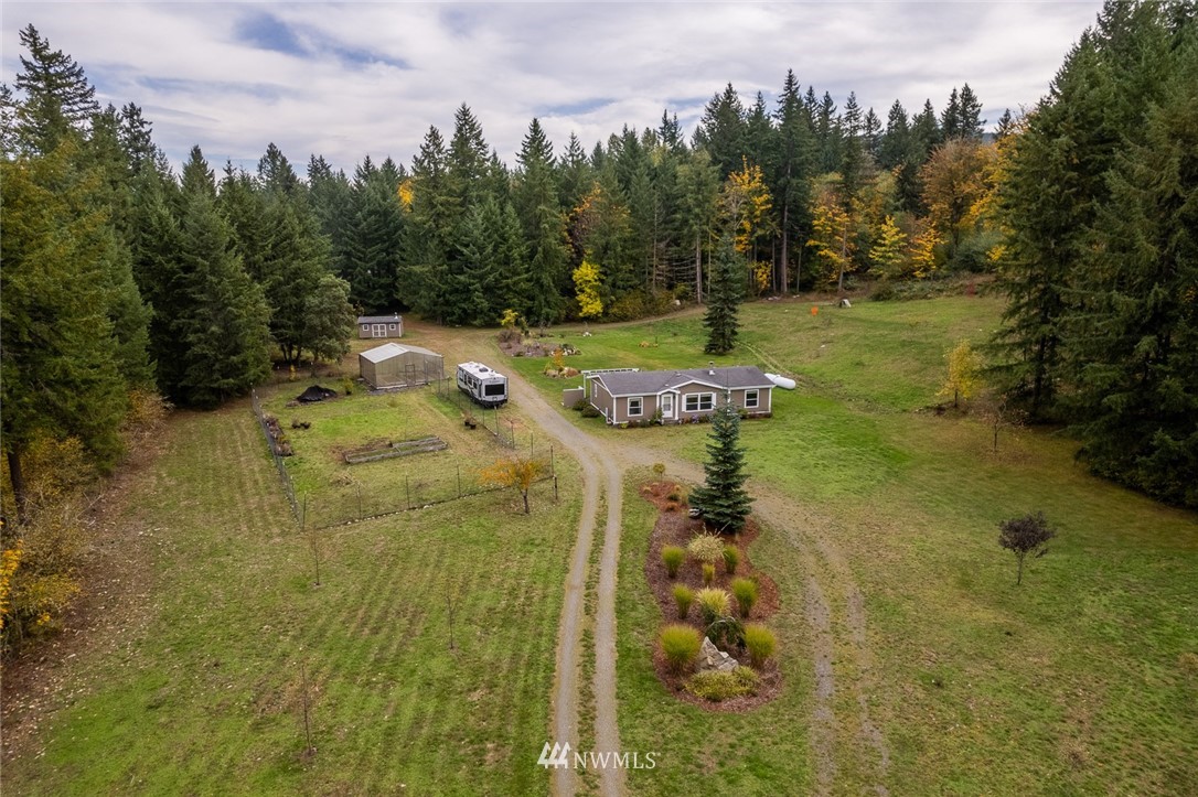 14625 Vail Cut Off Road Southeast Rainier, WA 98576 - Photo 5 of 34 Gallery Image 5