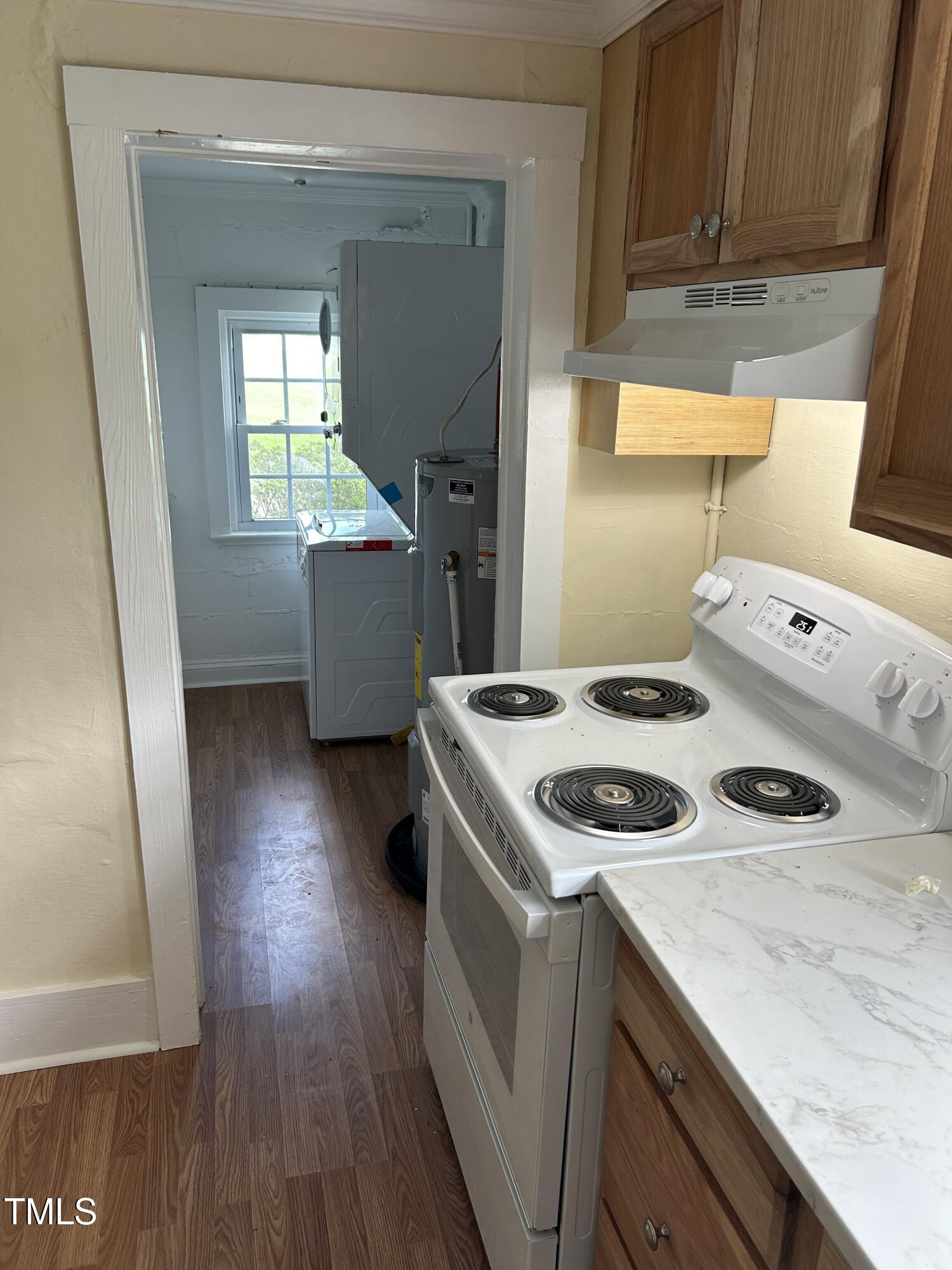 814 Shadetree Road Benson, NC 27504 - Photo 9 of 12 953A8376-5380-4C57-BBB5-595F76740E51_1_2