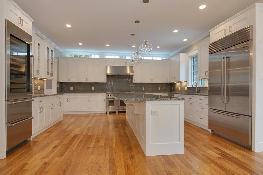 43 Upland Road Newton, MA 02468 - Photo 6 of 25 Gallery Image 6
