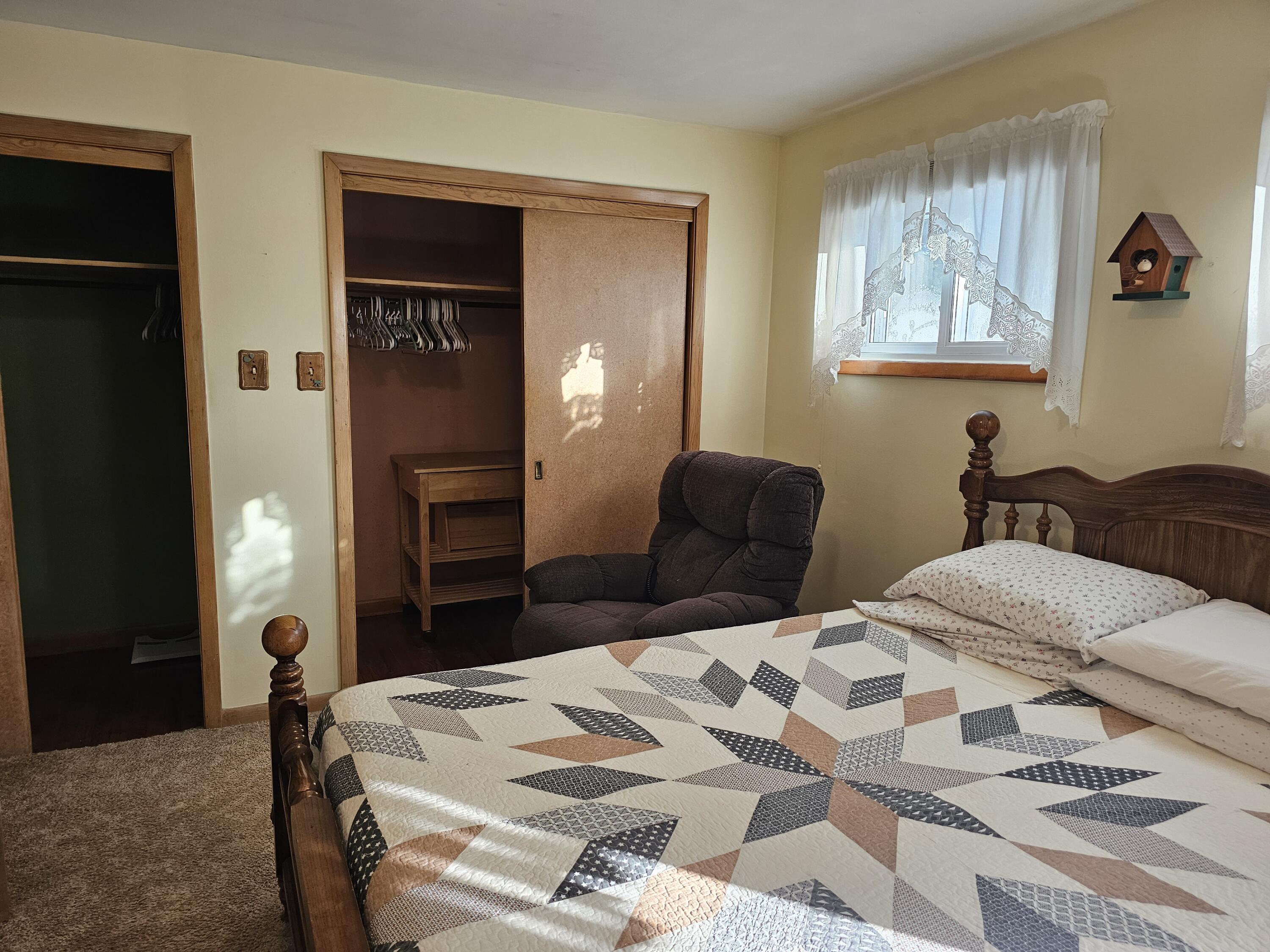 1219 South 21st Street Manitowoc, WI 54220 - Photo 11 of 24 20260120_092009