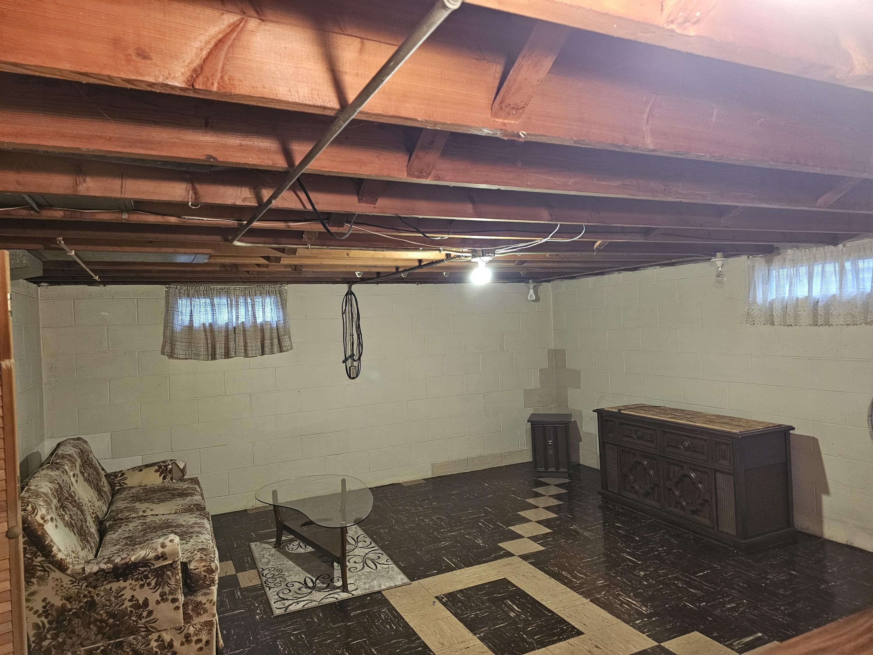 1219 South 21st Street Manitowoc, WI 54220 - Photo 16 of 24 20260122_100442