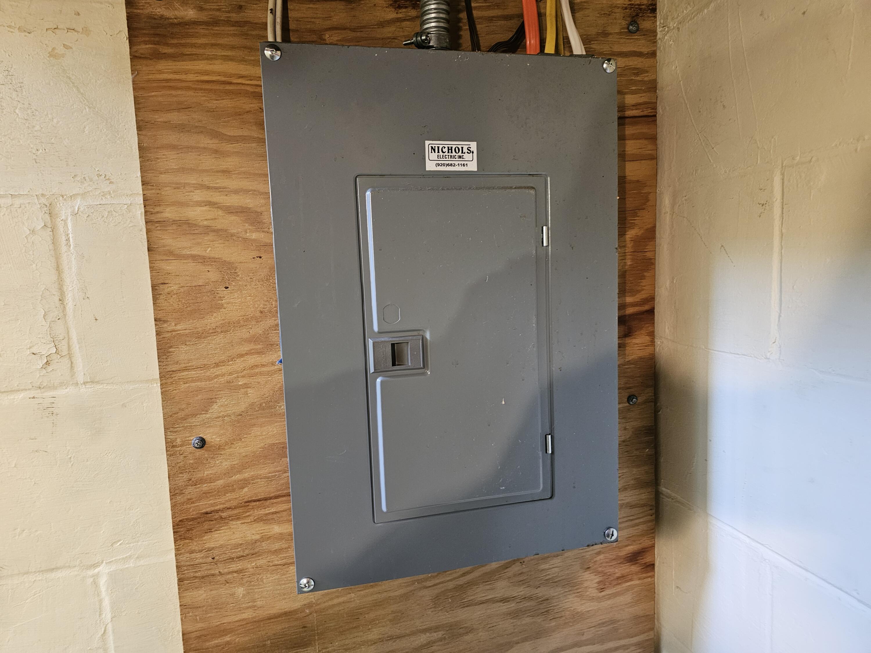 1219 South 21st Street Manitowoc, WI 54220 - Photo 18 of 24 20260120_092131