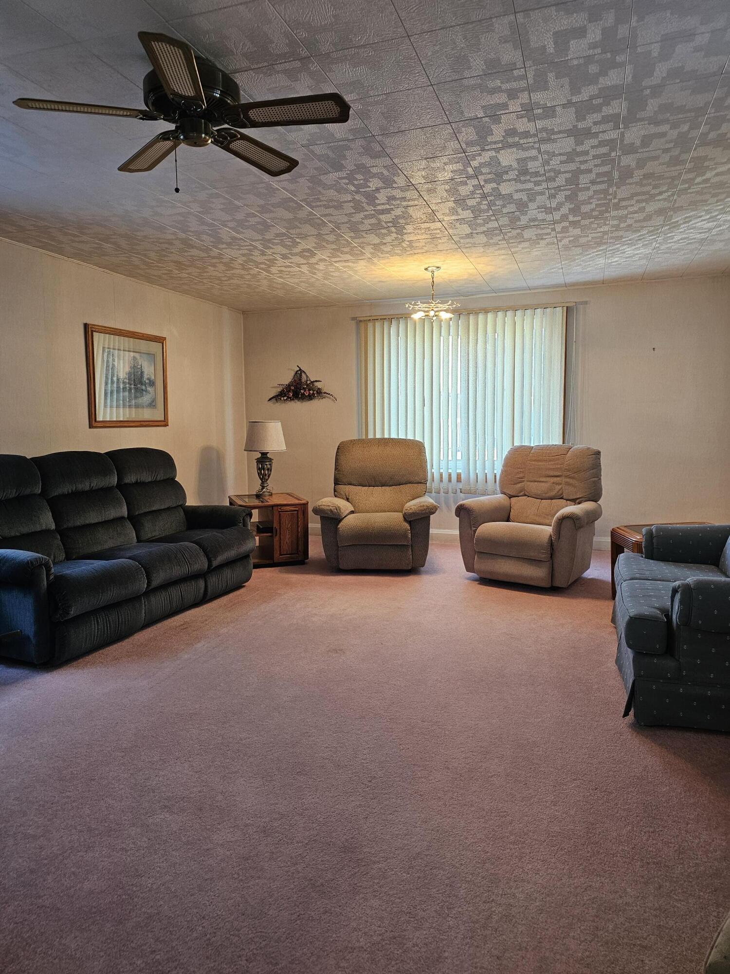 1219 South 21st Street Manitowoc, WI 54220 - Photo 8 of 24 20260120_091726