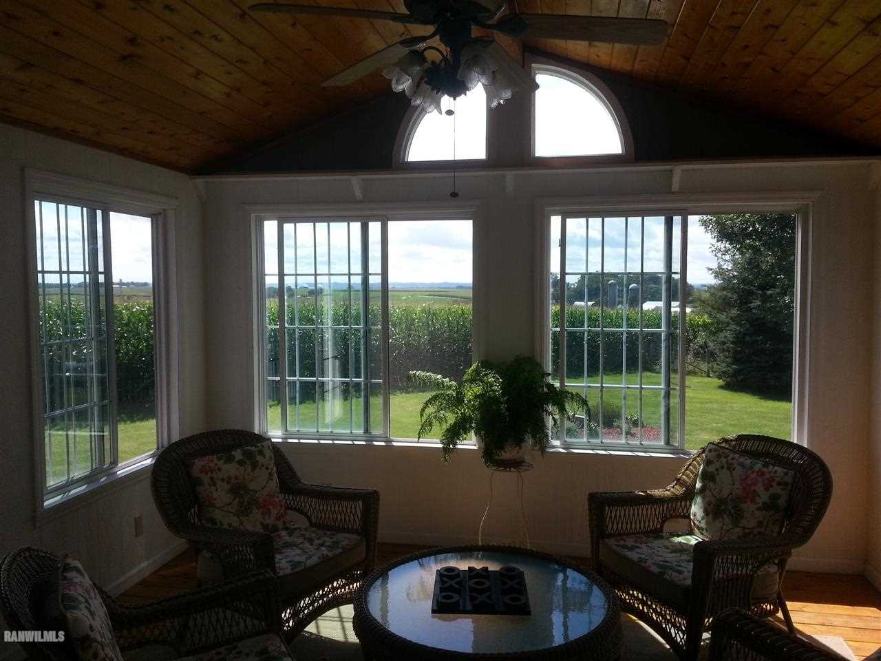 8802 North High Ridge Road East Dubuque, IL 61025 - Photo 23 of 25 Gallery Image 23