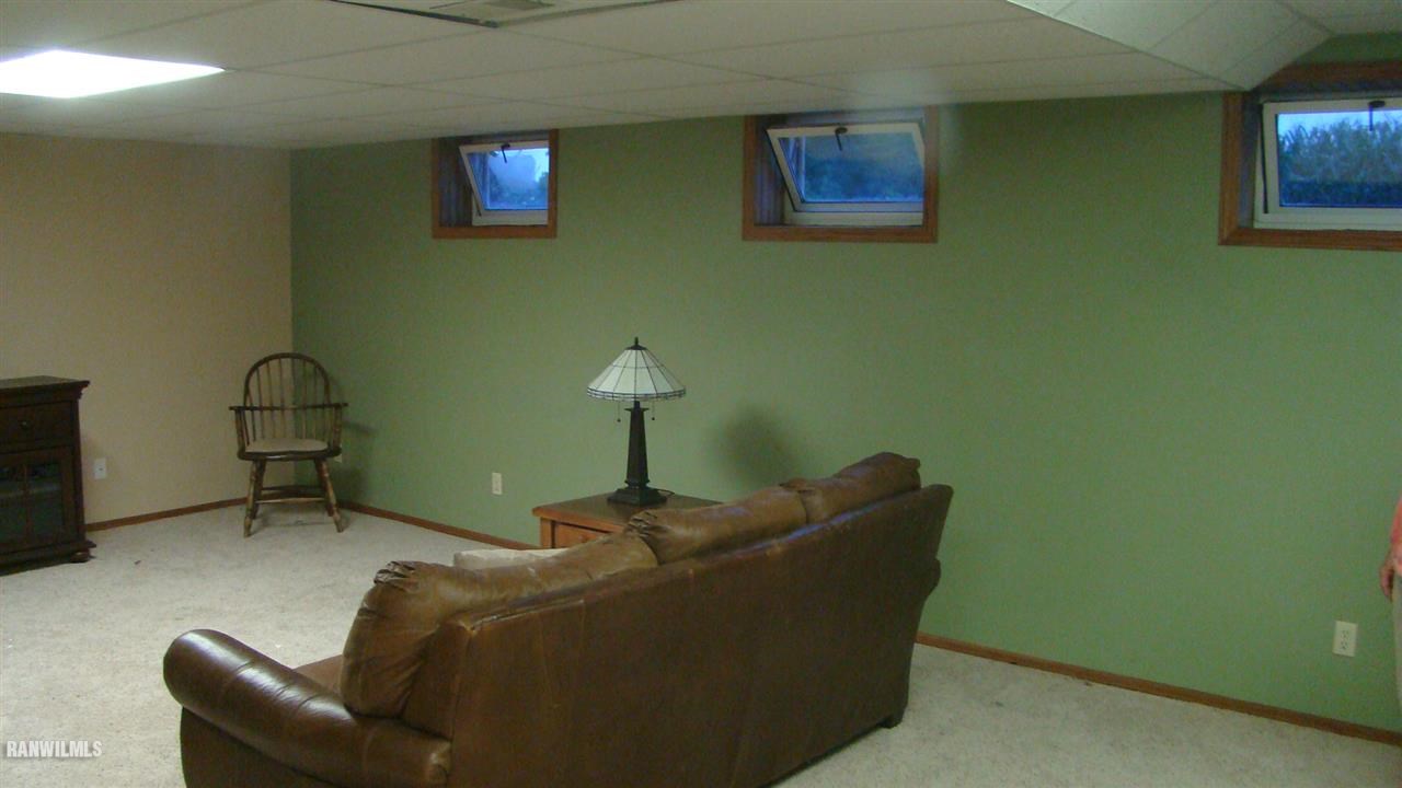 8802 North High Ridge Road East Dubuque, IL 61025 - Photo 25 of 25 Gallery Image 25