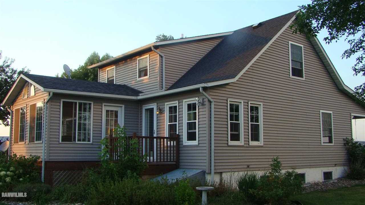 8802 North High Ridge Road East Dubuque, IL 61025 - Photo 5 of 25 Gallery Image 5