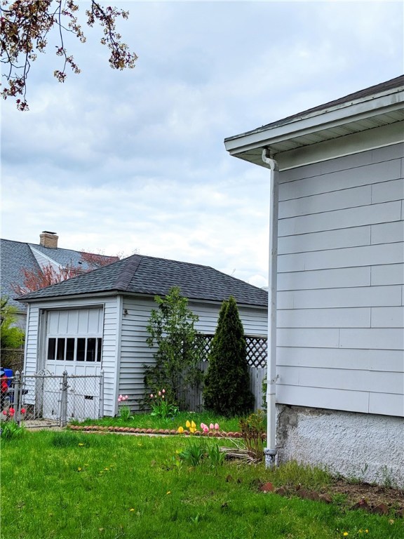 101 Whittier Road Pawtucket, RI 02861 - Photo 3 of 3