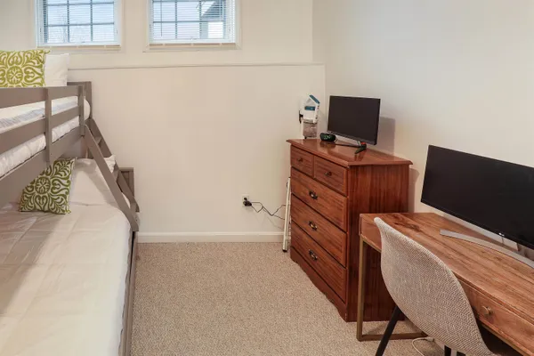 $5,000 | 43 Lafayette Road, Unit 1, Thornton, NH 03285