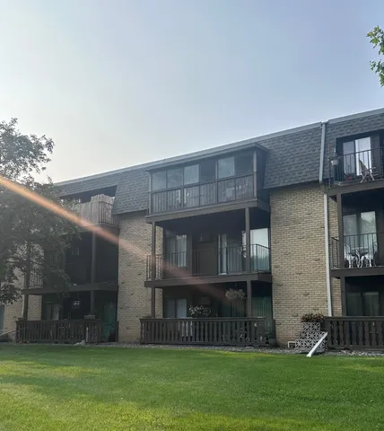 $125,000 | 3421 Kent Street, Unit 607, Shoreview, MN 55126
