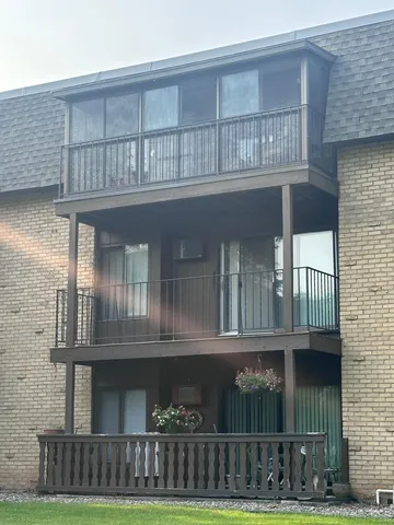 $125,000 | 3421 Kent Street, Unit 607, Shoreview, MN 55126