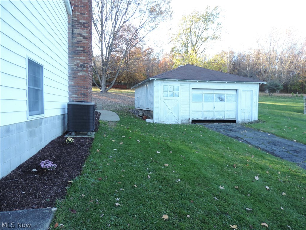 896 North Stateline Road Masury, OH 44438 - Photo 17 of 21 Gallery Image 17