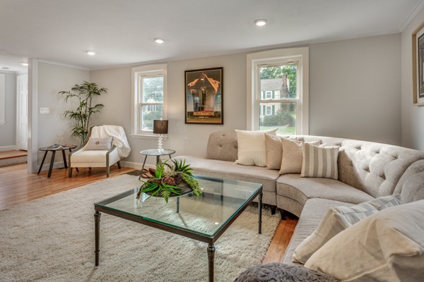 53 Carey Road Needham, MA 02494 - Photo 7 of 30