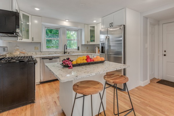 53 Carey Road Needham, MA 02494 - Photo 10 of 30