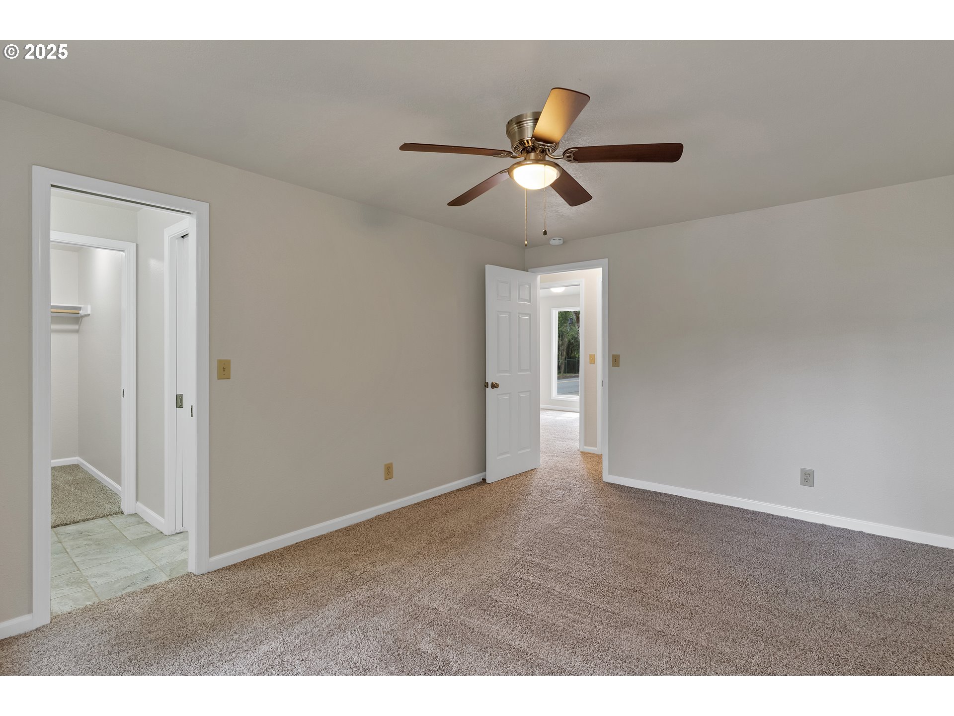 1345 Rees Hill Road Southeast Salem, OR 97306 - Photo 20 of 47