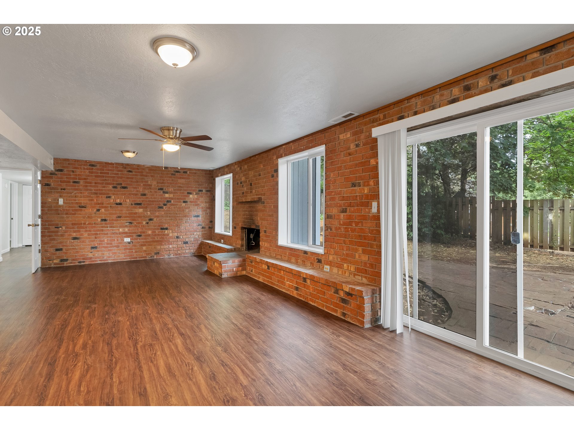 1345 Rees Hill Road Southeast Salem, OR 97306 - Photo 32 of 47