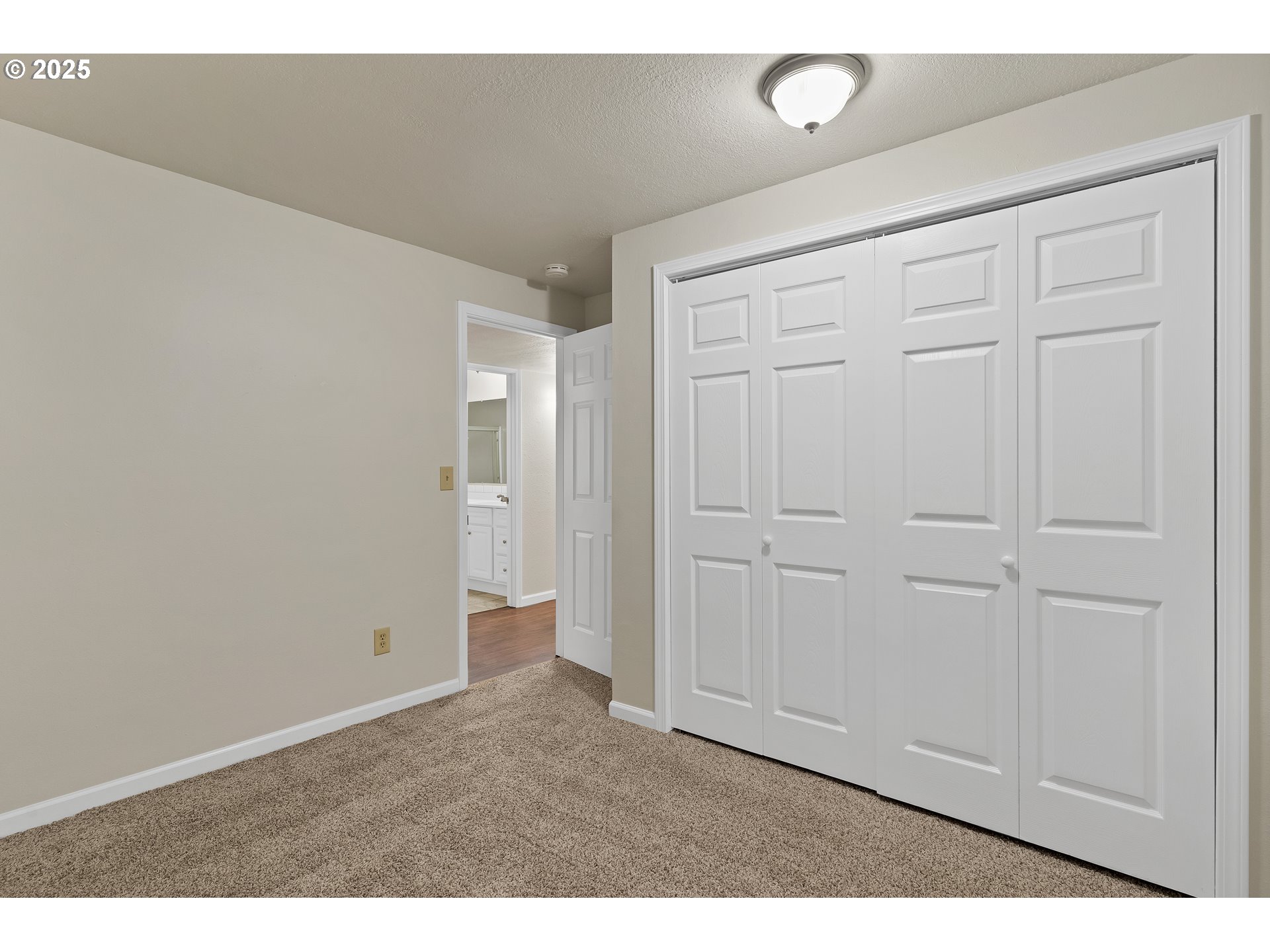 1345 Rees Hill Road Southeast Salem, OR 97306 - Photo 40 of 47