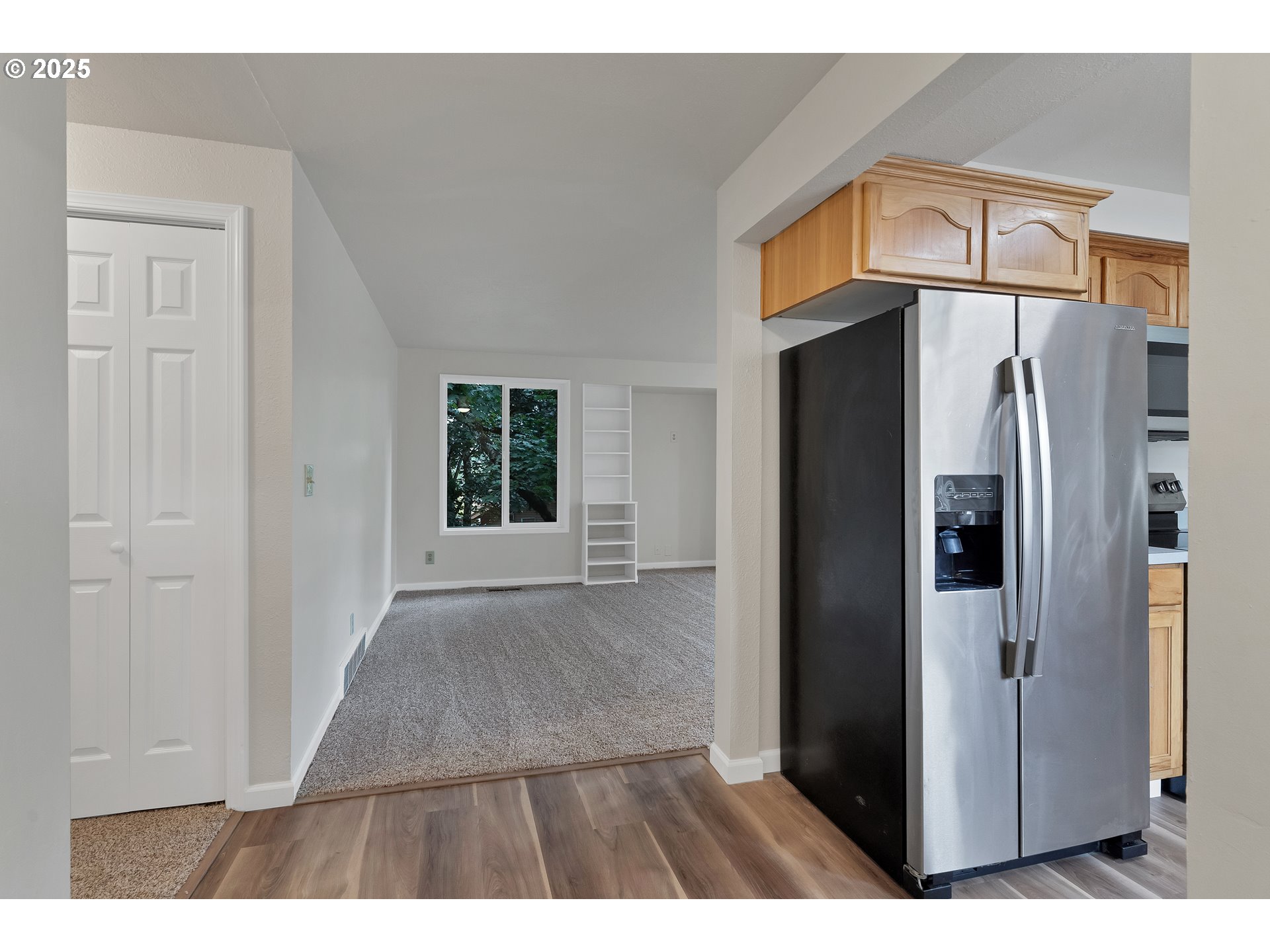 1345 Rees Hill Road Southeast Salem, OR 97306 - Photo 5 of 47