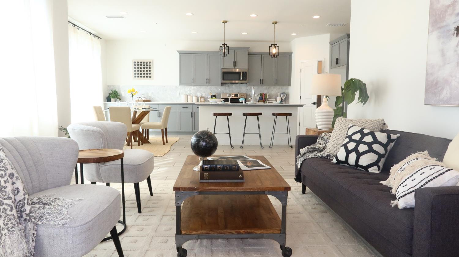 4254 Oak Knoll Road Madera, CA 93636 - Photo 18 of 74 a living room with furniture and kitchen view