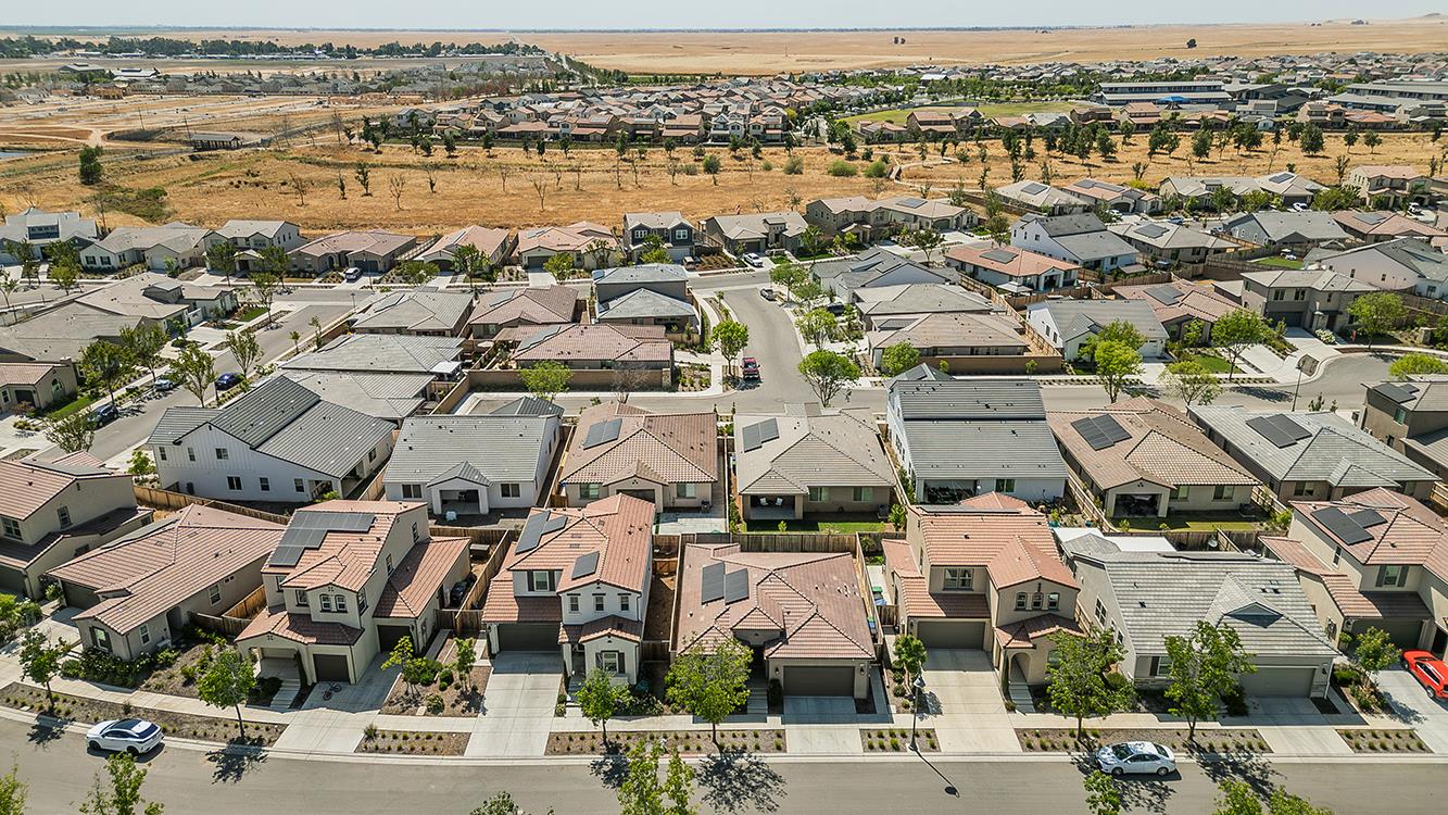4254 Oak Knoll Road Madera, CA 93636 - Photo 43 of 74 an aerial view of a city with big lake view