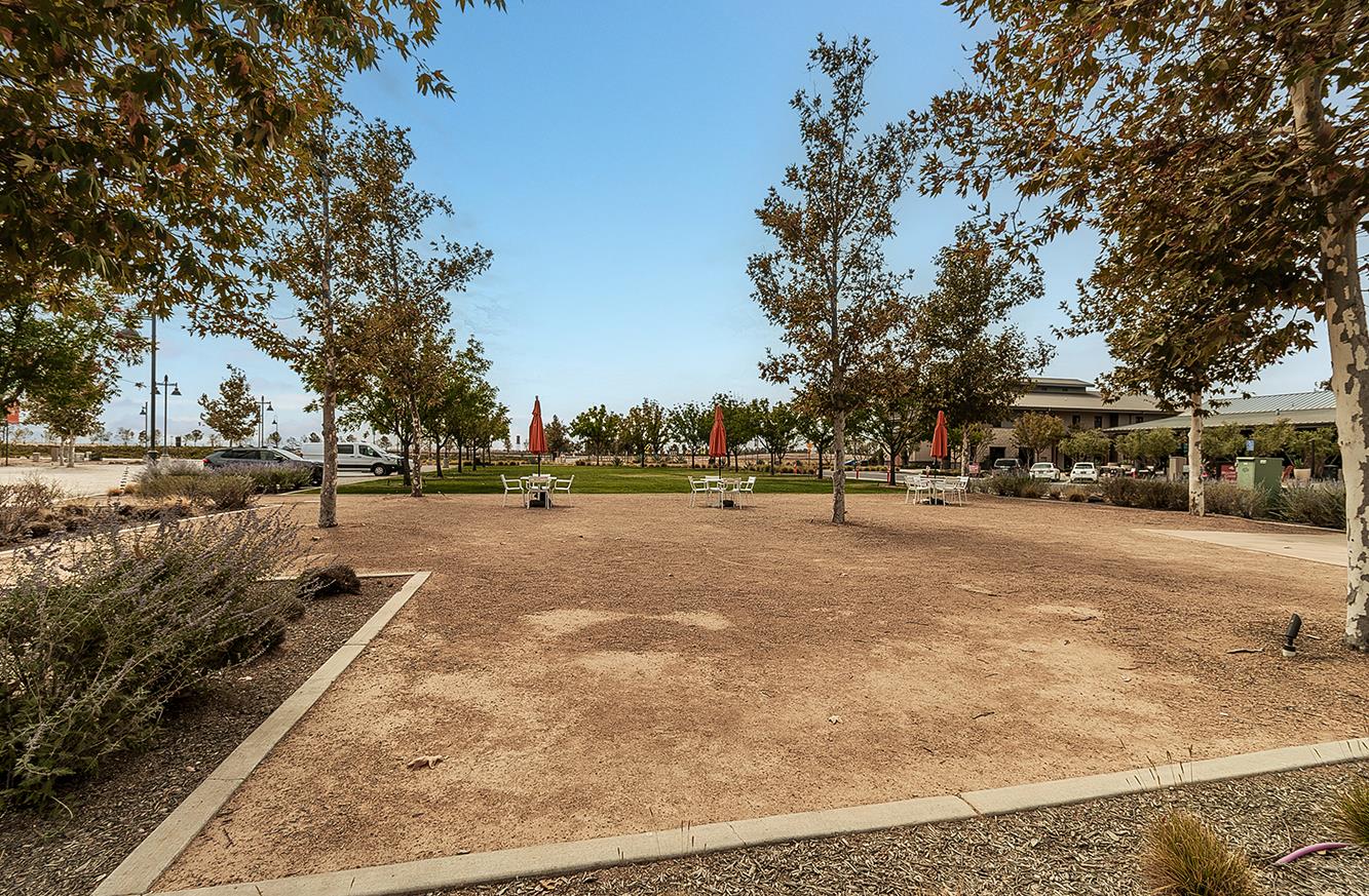 4254 Oak Knoll Road Madera, CA 93636 - Photo 49 of 74