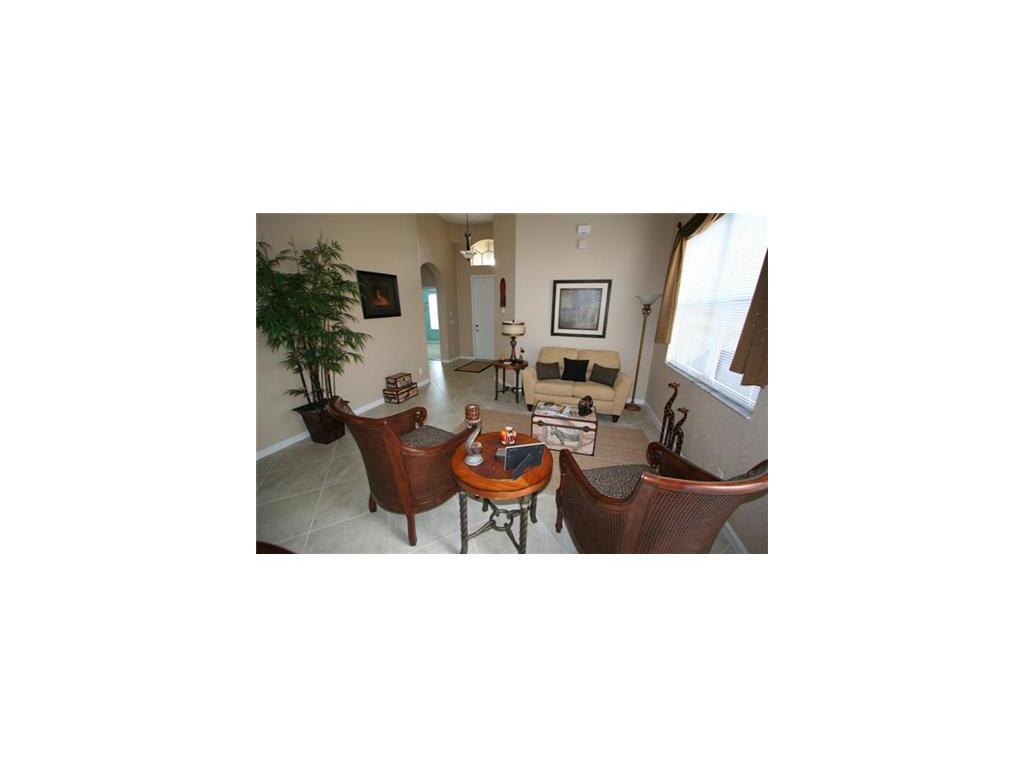 6120 Spring Lake Terrace Fort Pierce, FL 34951 - Photo 3 of 8