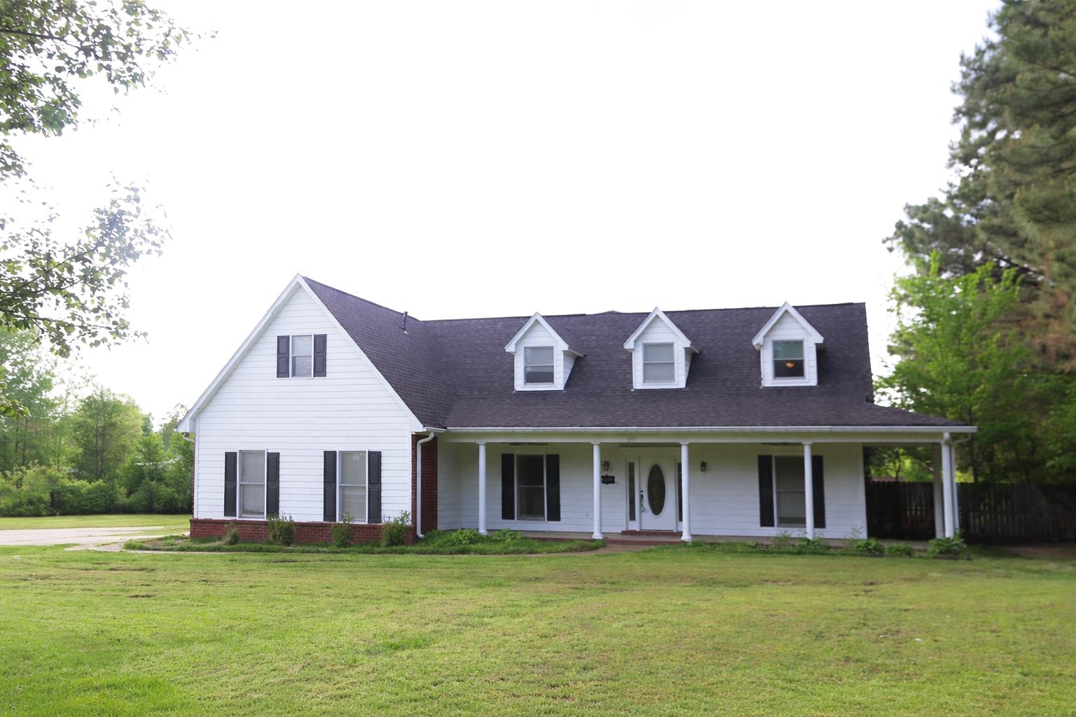 3717 Meade Lake Road Millington, TN 38053 - Photo 2 of 16 New england style home featuring a porch