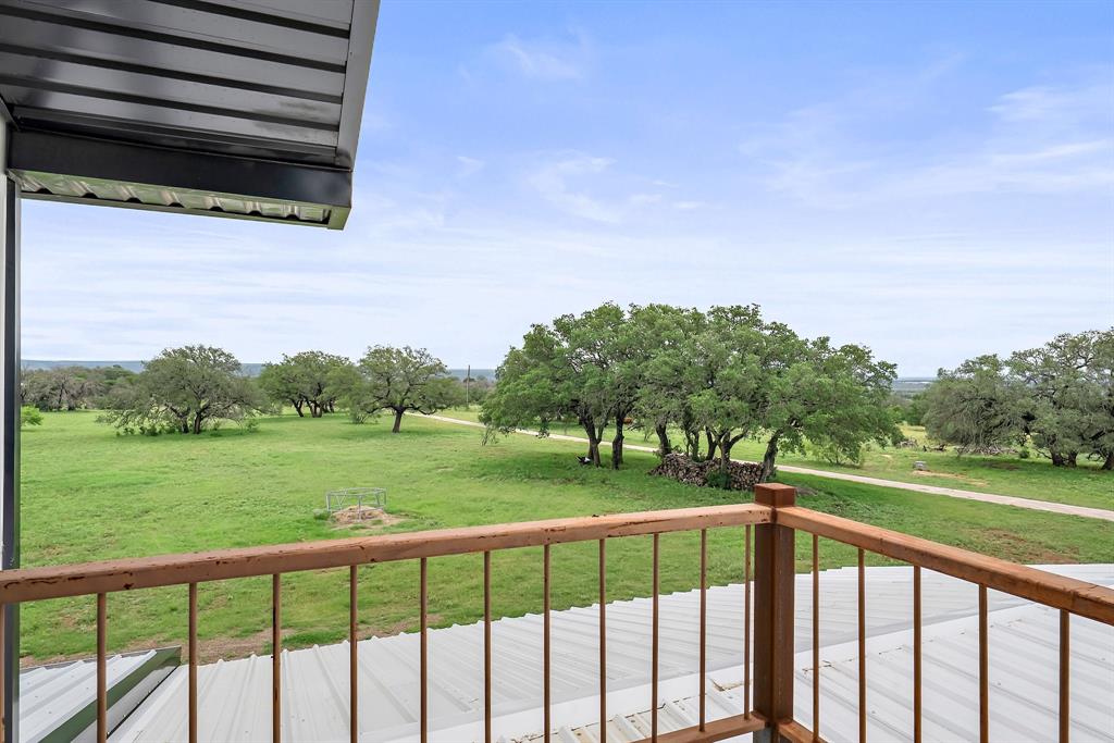 101 Starhorn Road Marble Falls, TX 78654 - Photo 25 of 40