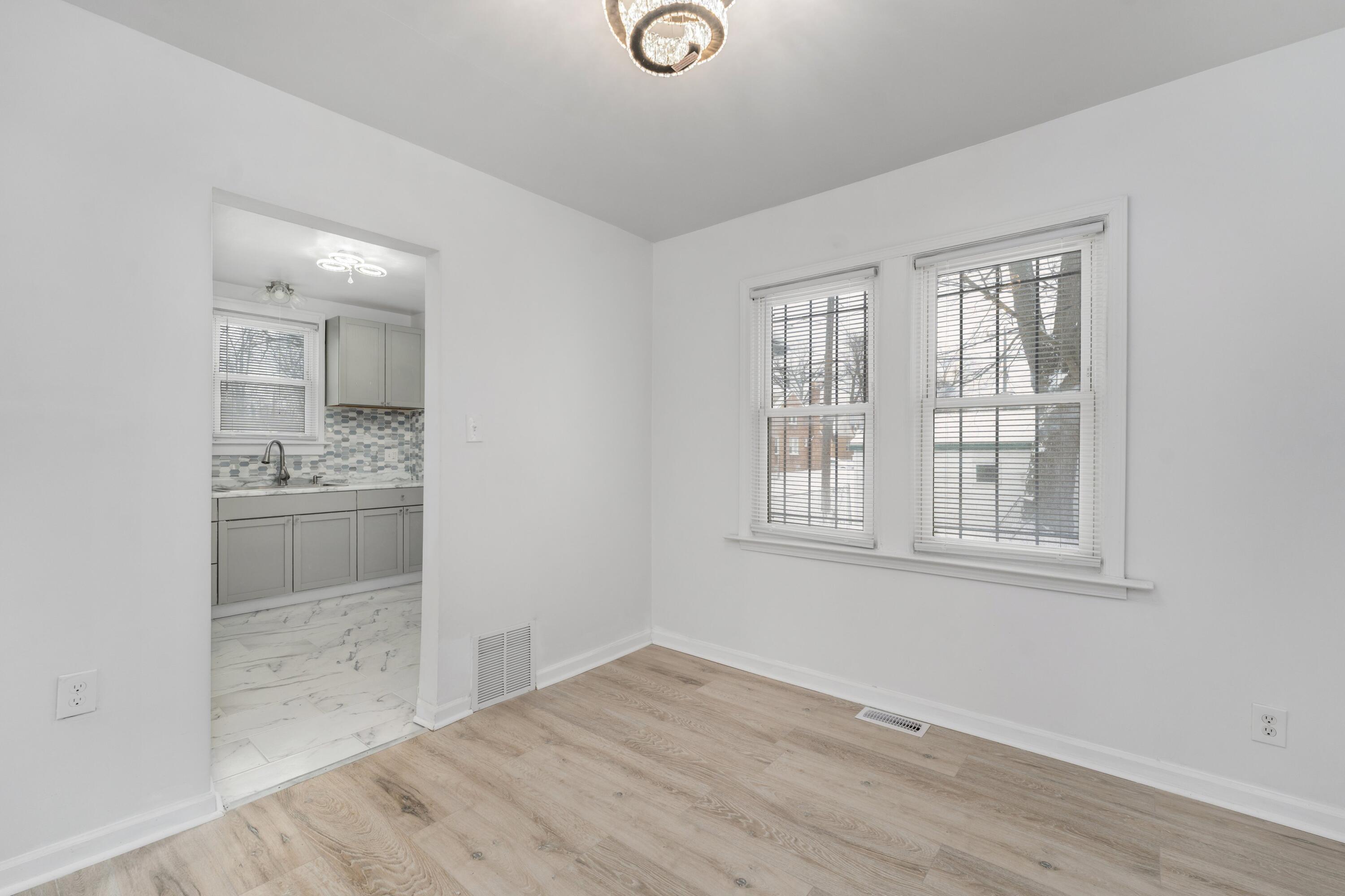 16260 Cheyenne Street Detroit, MI 48235 - Photo 6 of 27 16260 Cheyenne St 0005