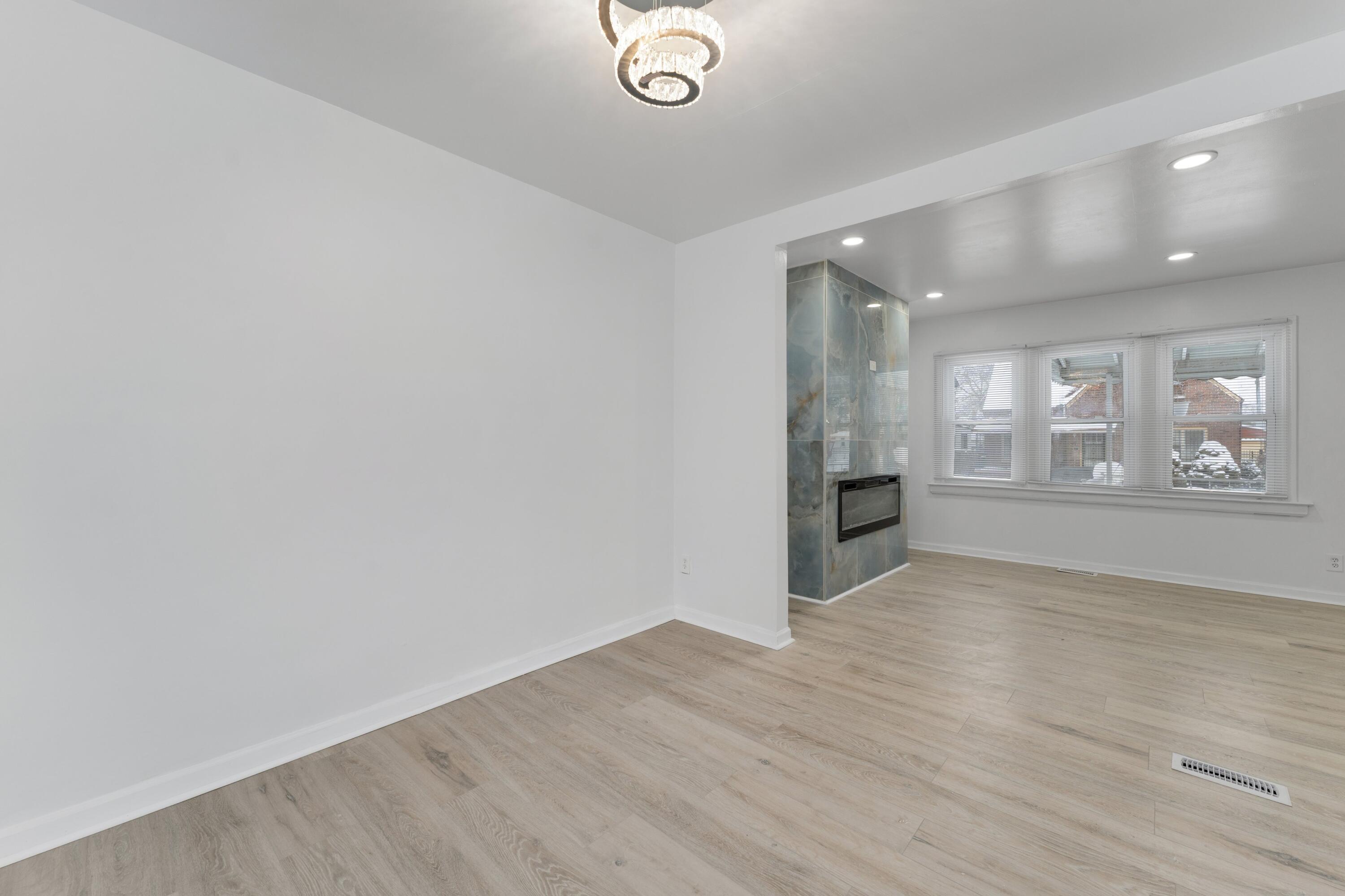 16260 Cheyenne Street Detroit, MI 48235 - Photo 8 of 27 16260 Cheyenne St 0007