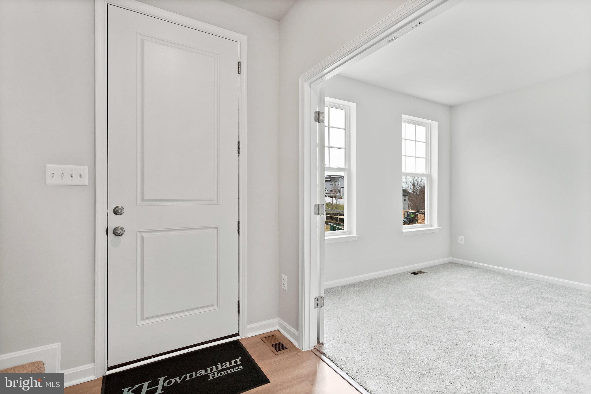 6325 Taylor Acres Road Hanover, MD 21076 - Photo 3 of 48