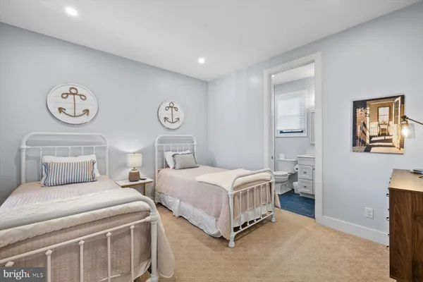 $3,375,000 | 70 Sussex Street, Rehoboth Beach, DE 19971