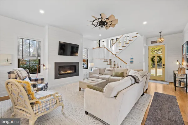 $3,375,000 | 70 Sussex Street, Rehoboth Beach, DE 19971