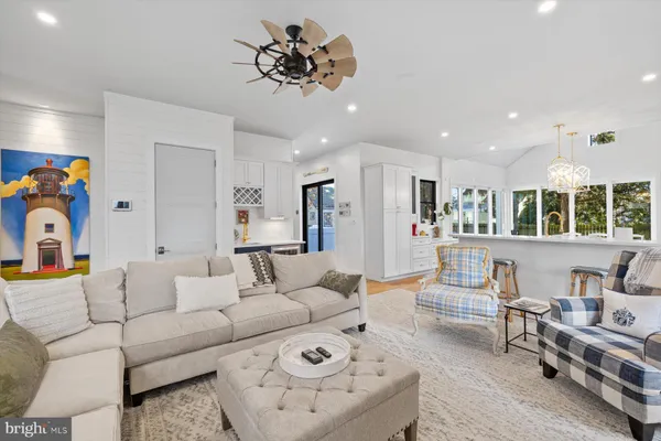 $3,375,000 | 70 Sussex Street, Rehoboth Beach, DE 19971
