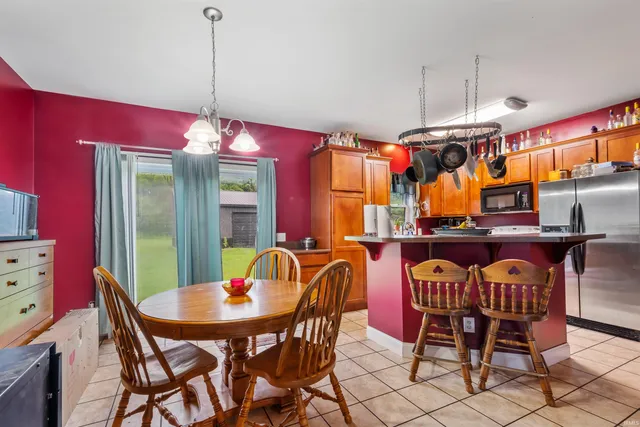 $320,000 | 2325 North Huntington Road, Marion, IN 46952