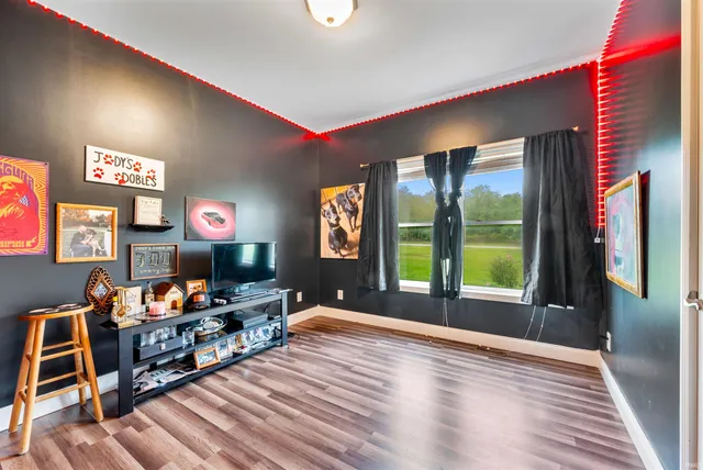 $320,000 | 2325 North Huntington Road, Marion, IN 46952