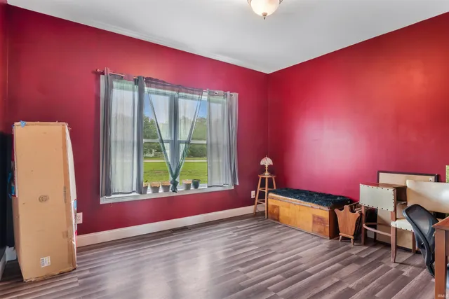 $320,000 | 2325 North Huntington Road, Marion, IN 46952