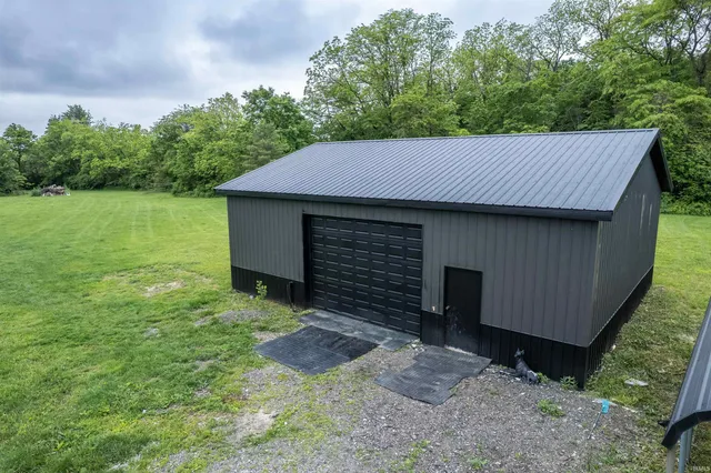 $320,000 | 2325 North Huntington Road, Marion, IN 46952