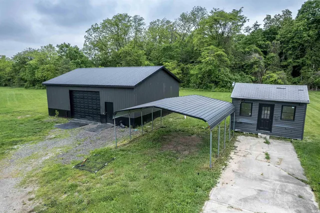 $320,000 | 2325 North Huntington Road, Marion, IN 46952