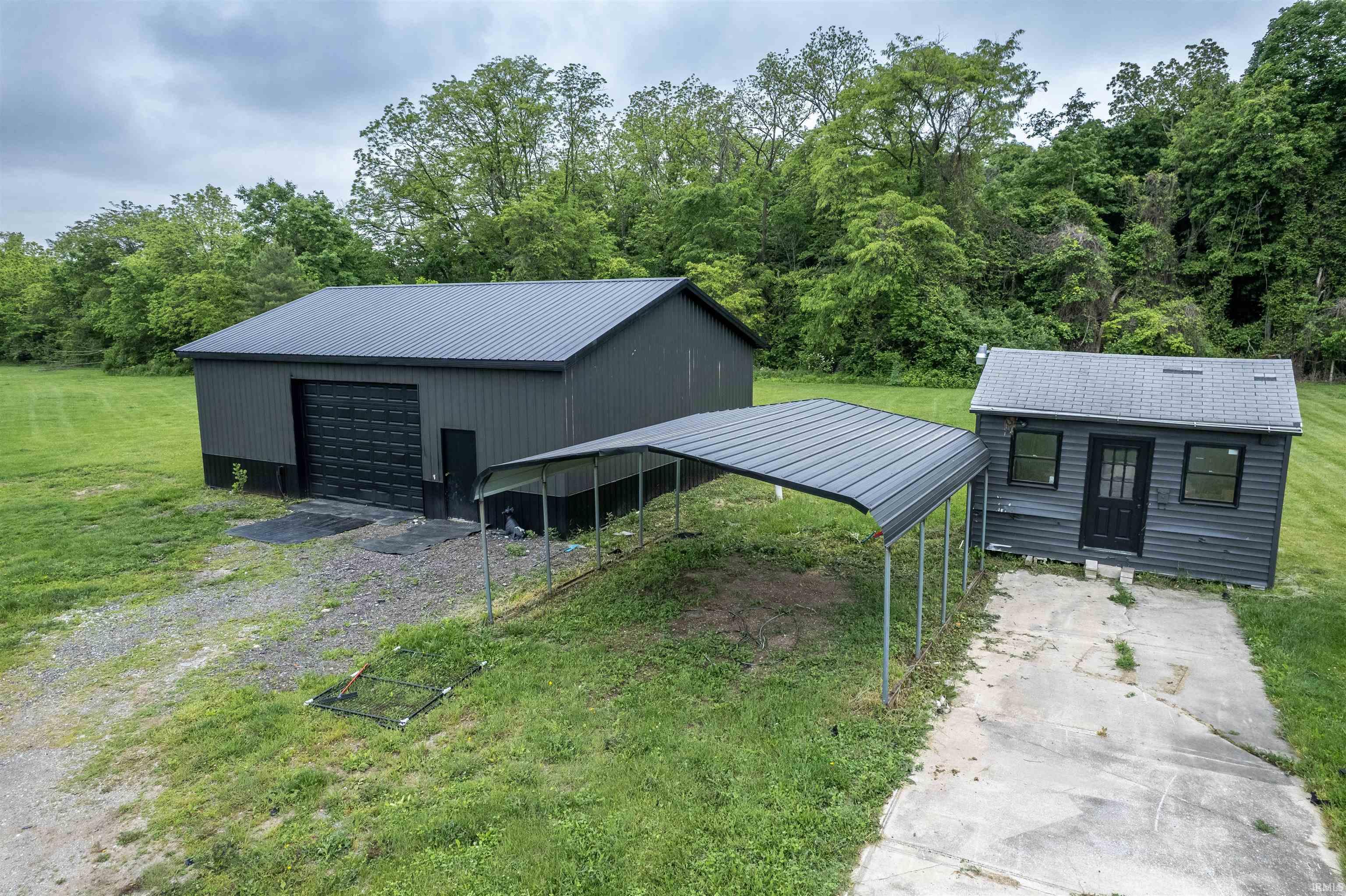 2325 North Huntington Road Marion, IN 46952 - Photo 10 of 30