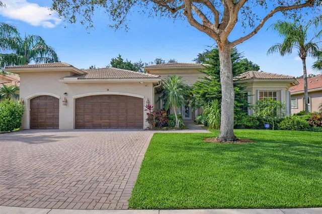 $925,000 | 6940 Balboa Island Court, Delray Beach, FL 33446