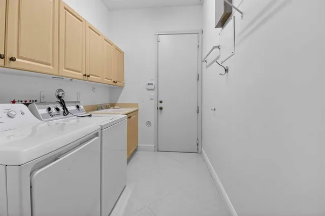 $925,000 | 6940 Balboa Island Court, Delray Beach, FL 33446